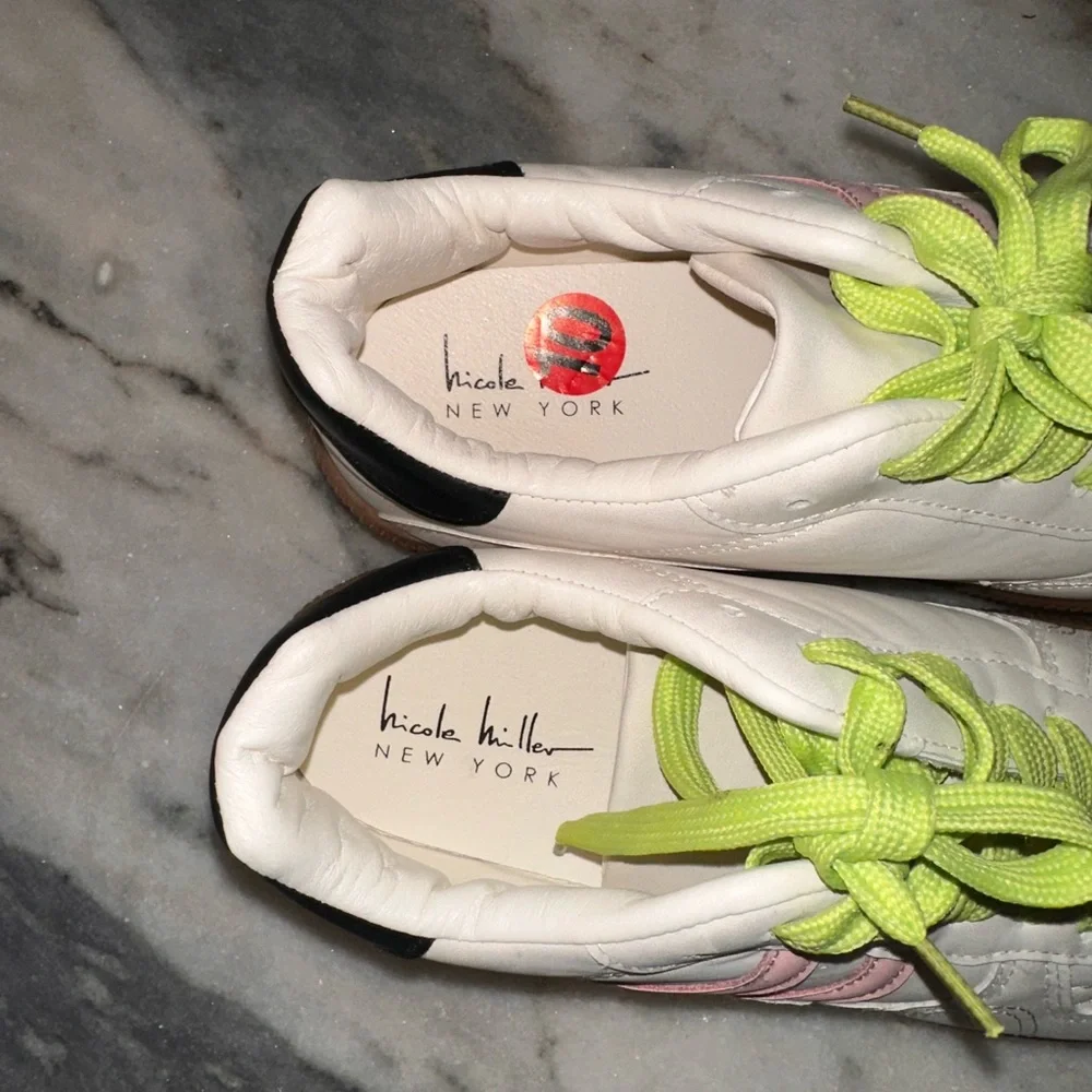 NWOT Nicole Miller Nixie Size 10 Women's Sneakers with Pink and Green Accents